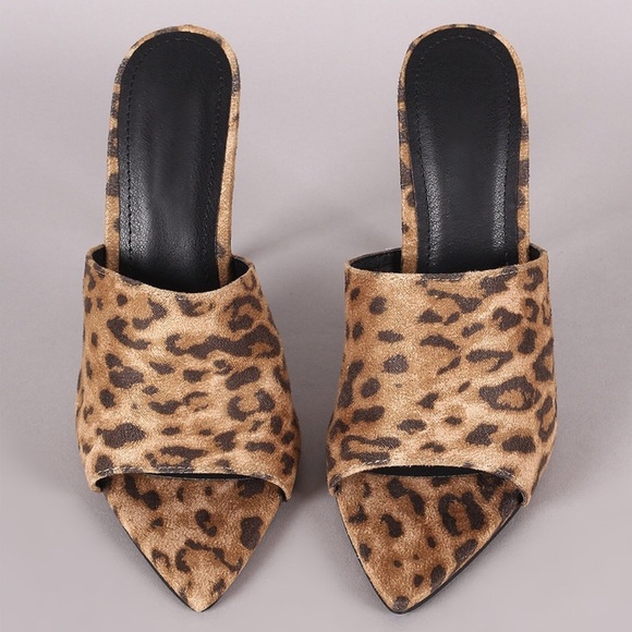 Baddie bae Leopard Mules - Picture 2 of 5